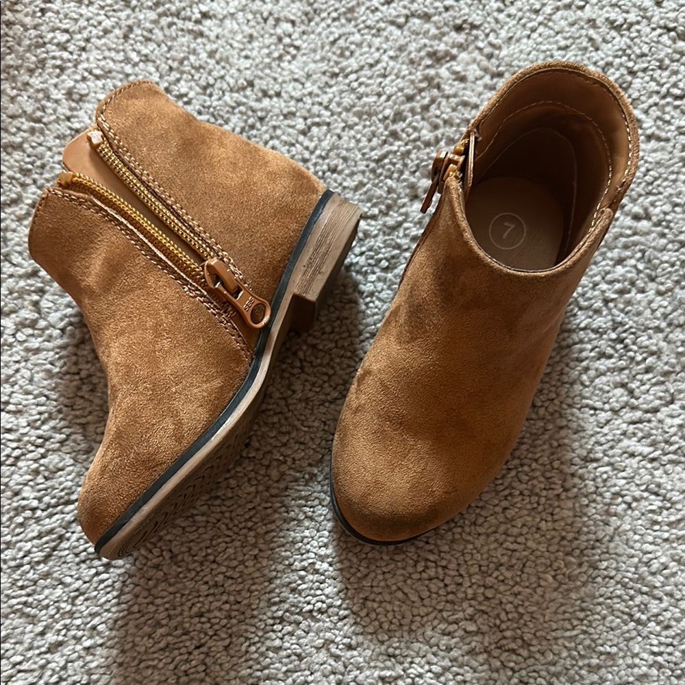 Cat & Jack Tan Kids Boots